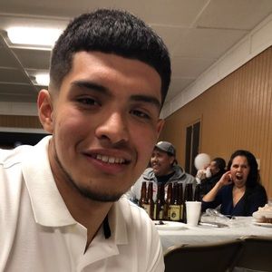 Meet your Posher, Luis